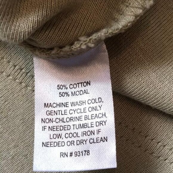 Andrea Jovine, Light Olive Green, 3/4 Sleeve, Boat Neck, Jersey, Size: Medium - Picture 4 of 6